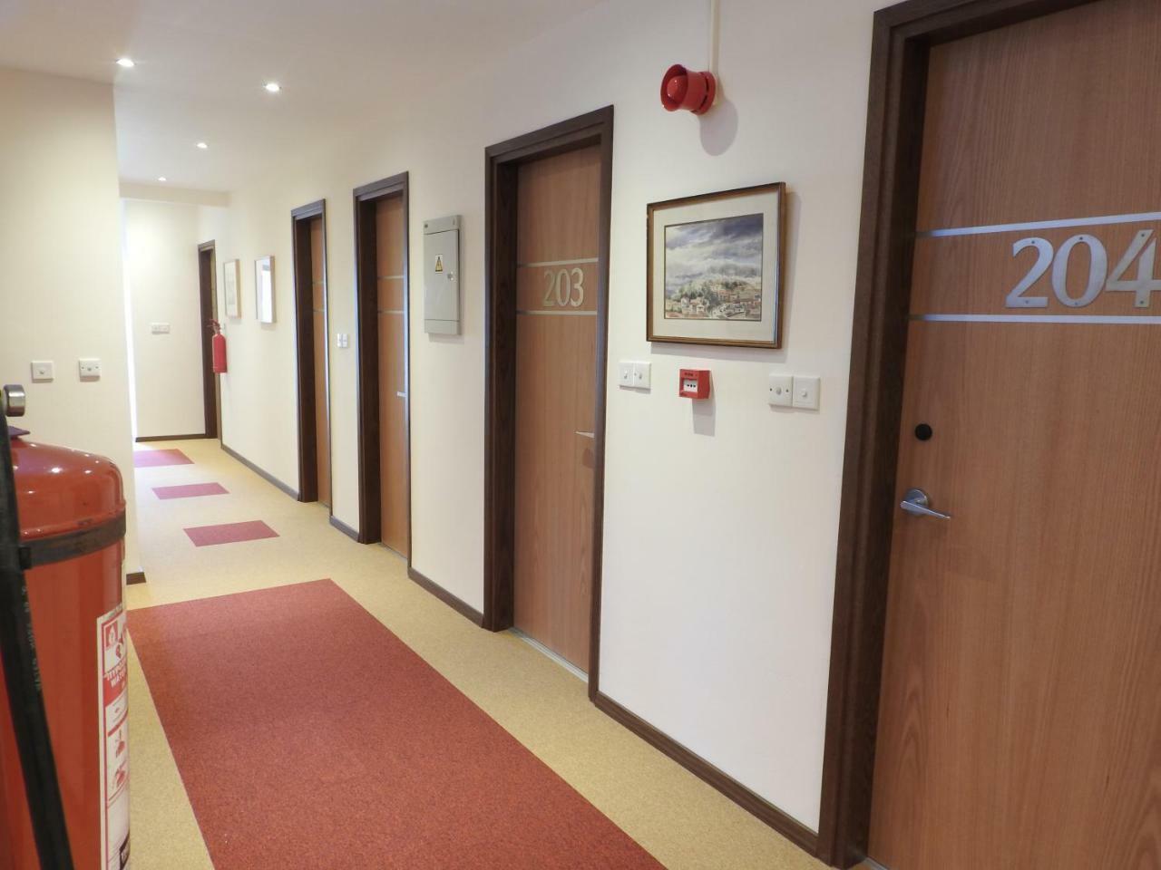 Hill View Hotel Apartments Писури Екстериор снимка