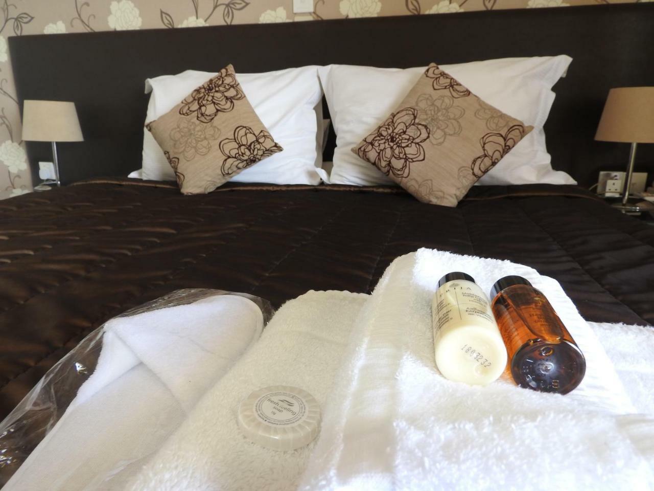 Hill View Hotel Apartments Писури Екстериор снимка