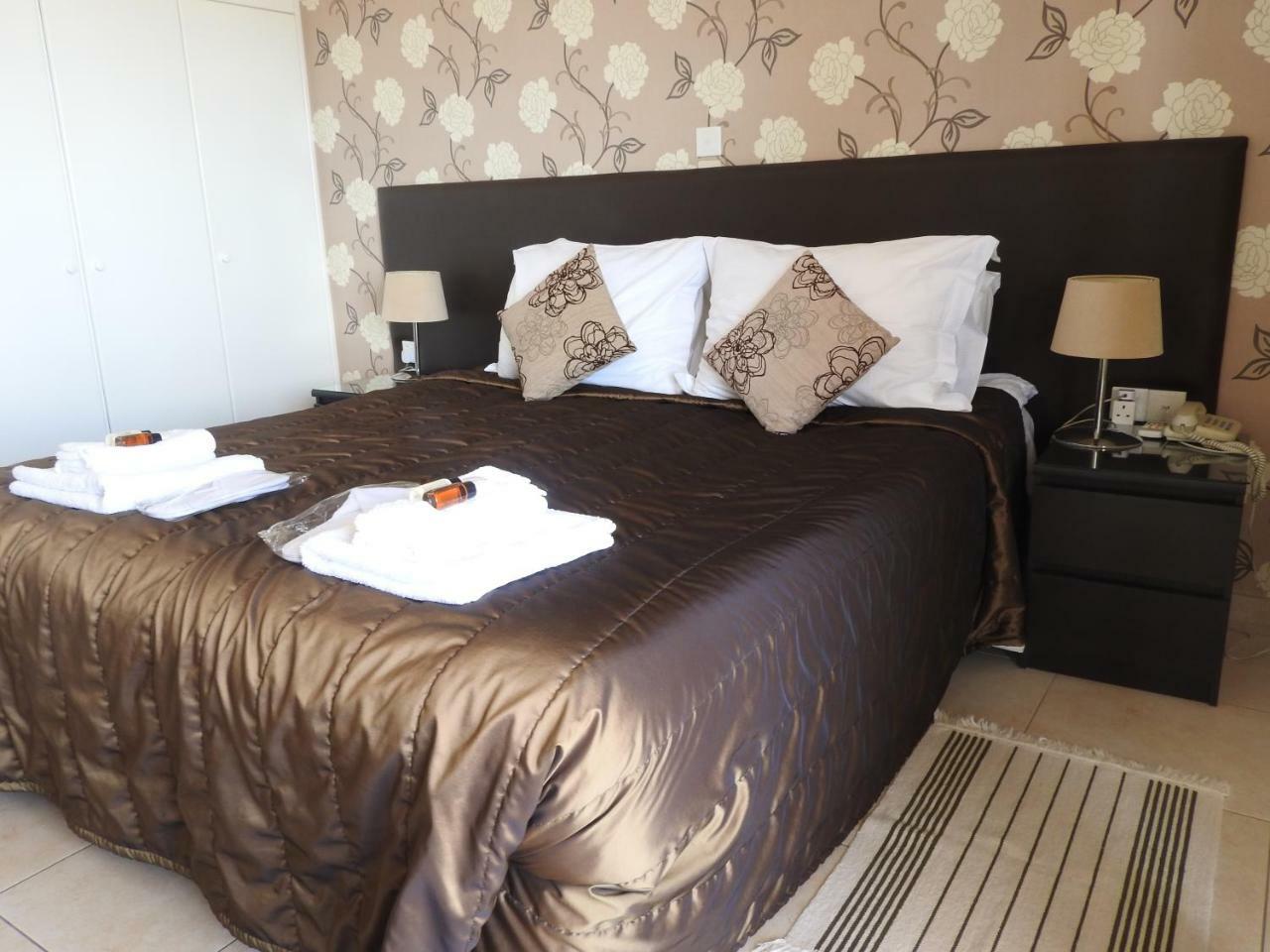 Hill View Hotel Apartments Писури Екстериор снимка