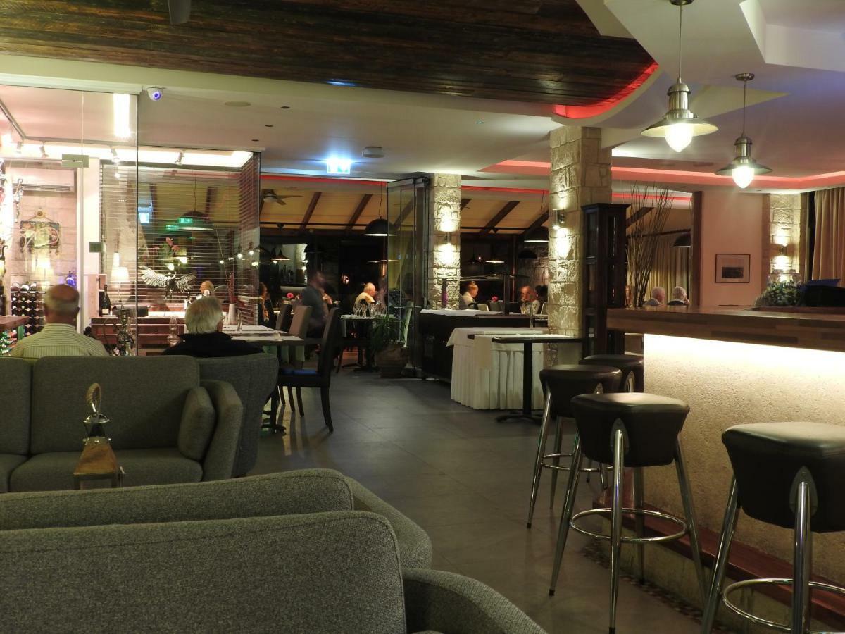 Hill View Hotel Apartments Писури Екстериор снимка